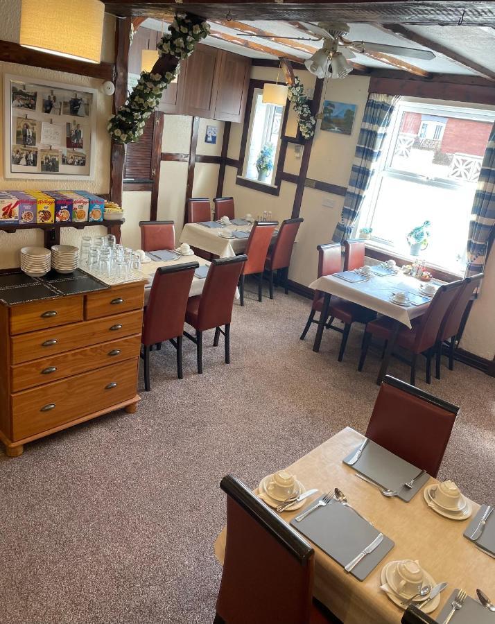 Ivydene Bed & Breakfast